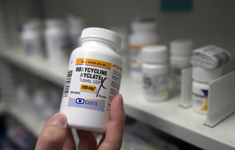 Les autorités sanitaires américaines conseillent d'utiliser les antibiotiques comme « pilule du lendemain » contre les MST