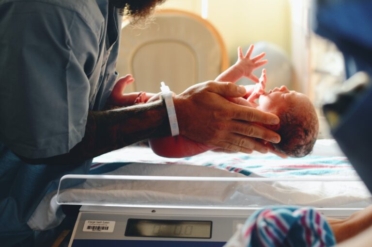 L'exposition prénatale à l'oxyde d'éthylène est associée à un poids de naissance et à un périmètre crânien inférieurs chez les nouveau-nés
